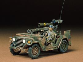 [35125] 1/35 US M151A2 W/TOW Missile Launcher