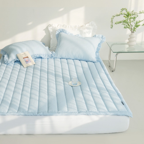 Puri Bamboo Seersucker Bed Pad