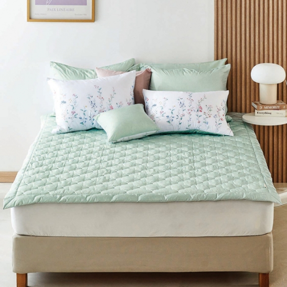 Amelia Allergy-care Bed Pad