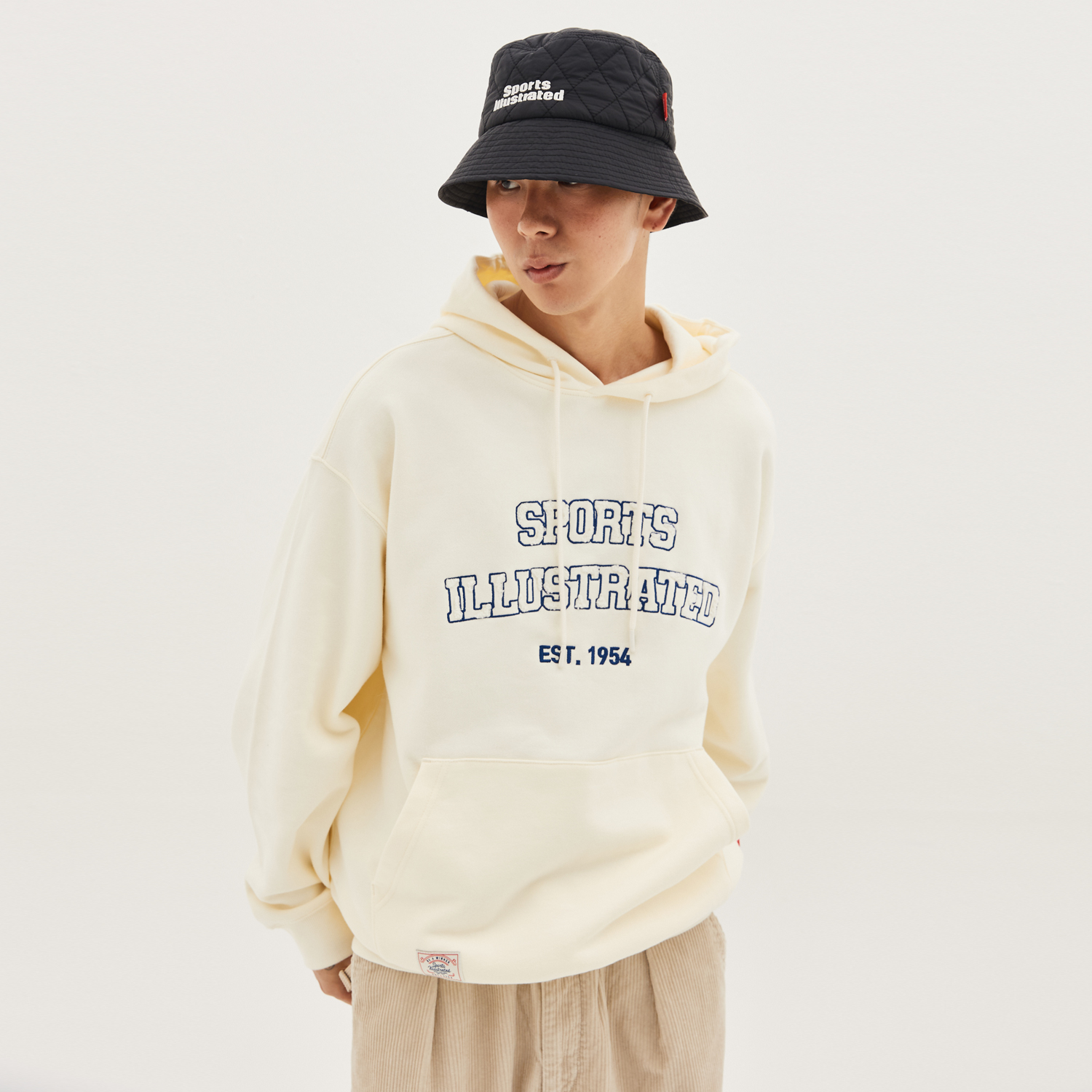 스포츠일러스트레이티드 우븐 퀼팅 패딩 벙거지 (블랙)