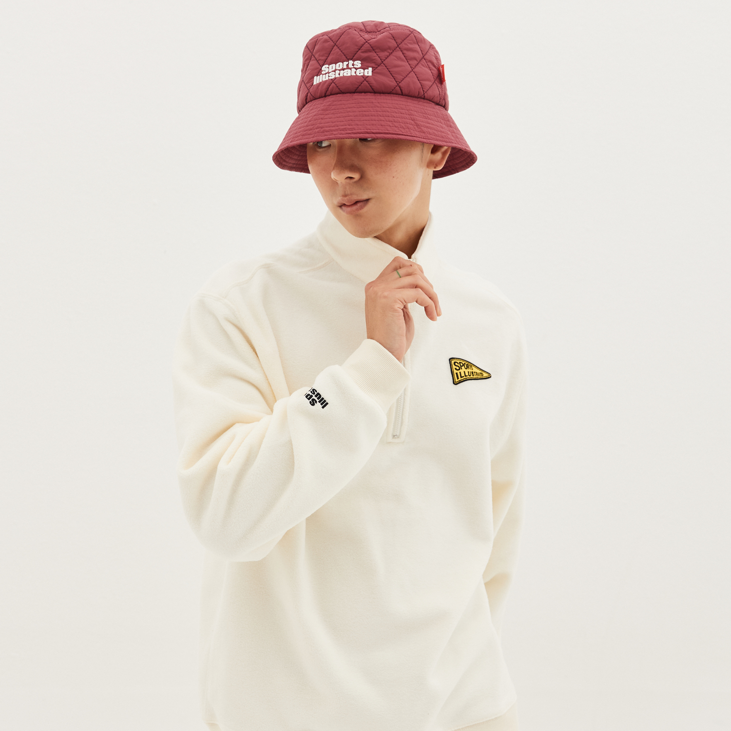 스포츠일러스트레이티드 우븐 퀼팅 패딩 벙거지 (버건디)
