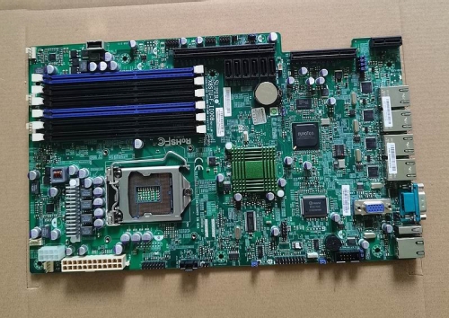 SUPERMICRO  X8SIU-F