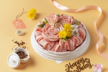 [한돈케이크] 착한고기마을 나비품은 무항생제 한돈 꽃케이크 3호 2.3kg (오겹살-1000g / 목살-1000g / 가브리살-150g / 항정살-150g)