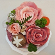[한돈케이크] 황가네푸줏간 프리미엄 한돈 플라워케이크 1.5kg (삼겹살-300g / 목살-500g / 항정살-300g / 가브리살-400g)