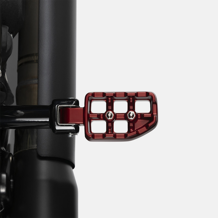 레드라인 컬렉션 동승자 풋페그 - 레드 (밀워키8 소프테일)