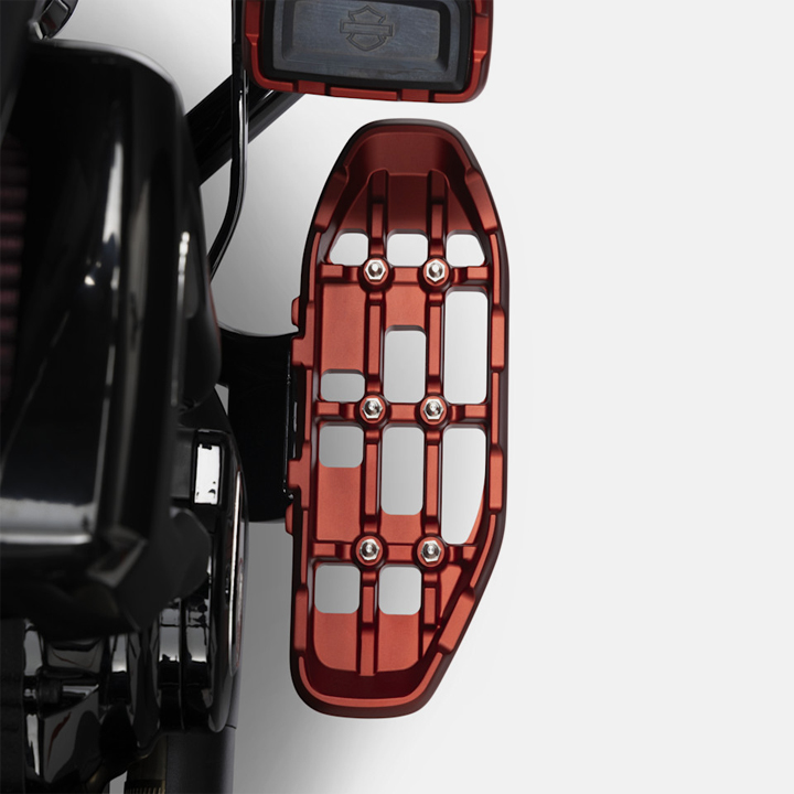 레드라인 컬렉션 운전자 풋보드- 레드 (밀워키8 소프테일)