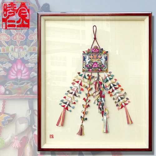 무형문화재 김시인 손자수 열쇠패 액자 (15370)