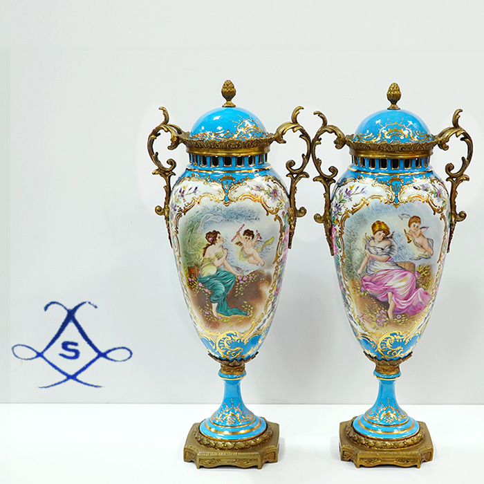 SEVRES URN VASE 세브르 언 베이스앤틱세트