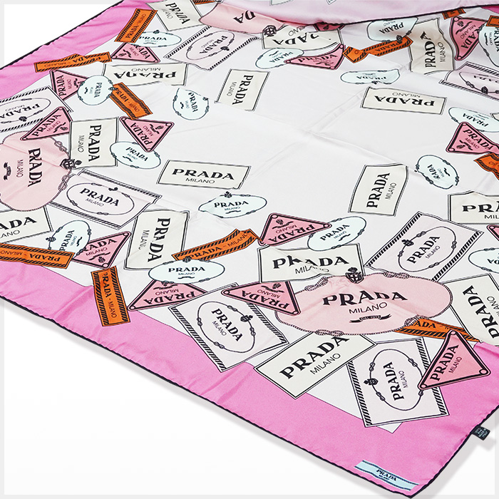 프라다 프린티드 실크 트윌 스카프