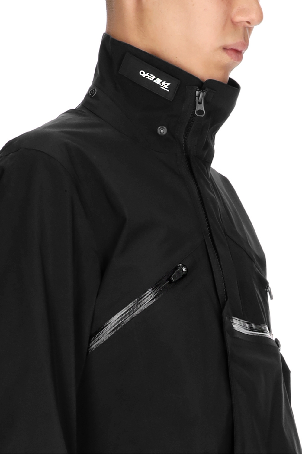 [λcroиym® korea exclusive] 22fw hard shell 3l gore-tex pro interops jacket [ j1a-gtkr-bks]