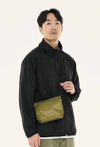 UA 라이트 나일론 립스탑 크로스백 (1420)