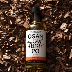 세마쌀 100%로 만든 발효주를 증류하여 만든 저도수 증류식 소주 오산 로하이 20 오크